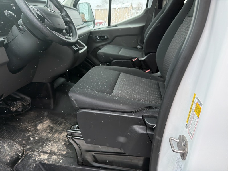 Ford Transit 250 Van High Roof w/Sliding Pass. 148-in. WB 2024