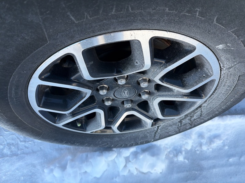 Ford F-150 XLT SuperCrew 5.5-ft. Bed 4WD 2023