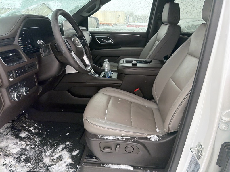 GMC Yukon SLT 4WD 2023