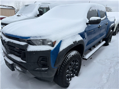 2023 Chevrolet Colorado 