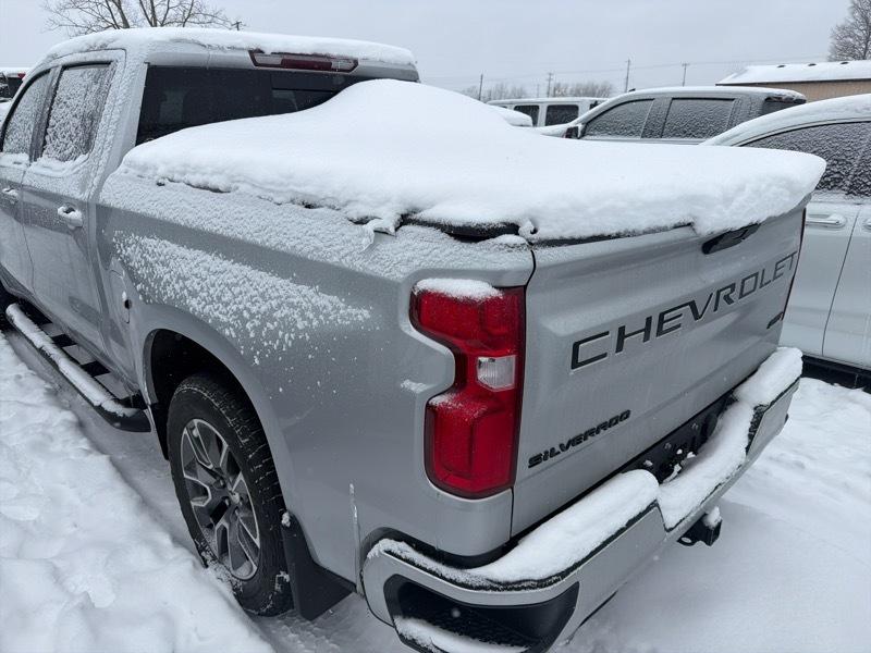 Chevrolet Silverado 1500 RST Crew Cab 4WD 2021