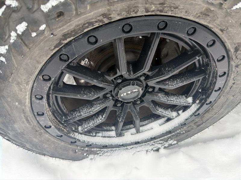 GMC Sierra 1500 Limited AT4 Crew Cab Short Box 4WD 2022