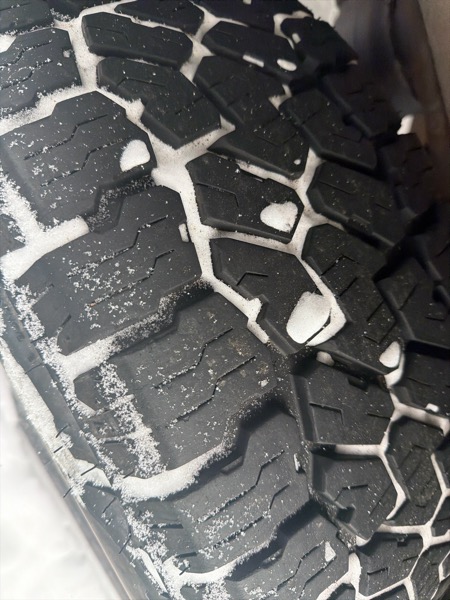 GMC Sierra 1500 Limited AT4 Crew Cab Short Box 4WD 2022