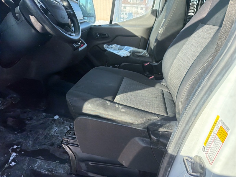 Ford Transit 250 Van High Roof w/Sliding Pass. 148-in. WB 2024