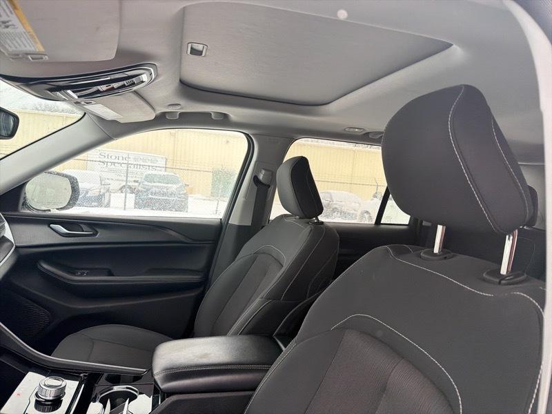 Jeep Grand Cherokee Laredo 4WD 2023