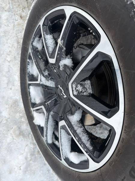 Chevrolet Suburban RST 4WD 2025