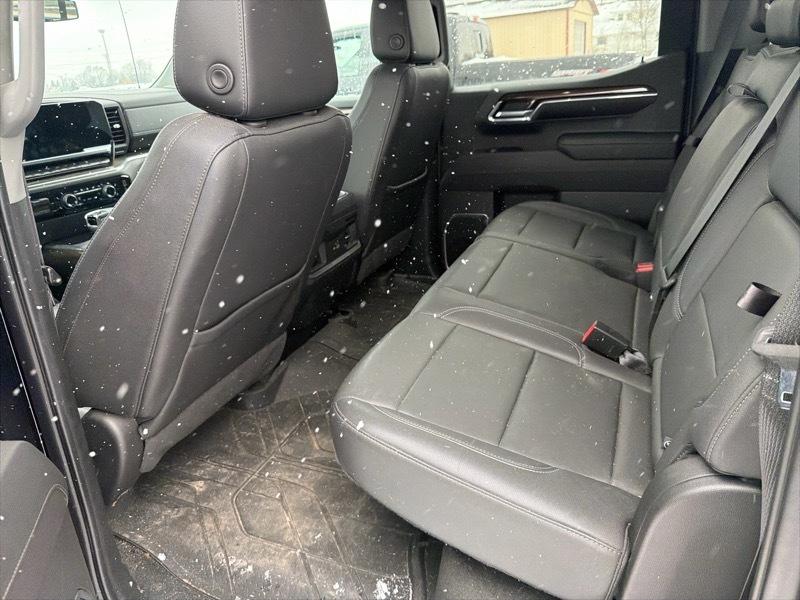 Chevrolet Silverado 1500 RST Crew Cab 4WD 2023