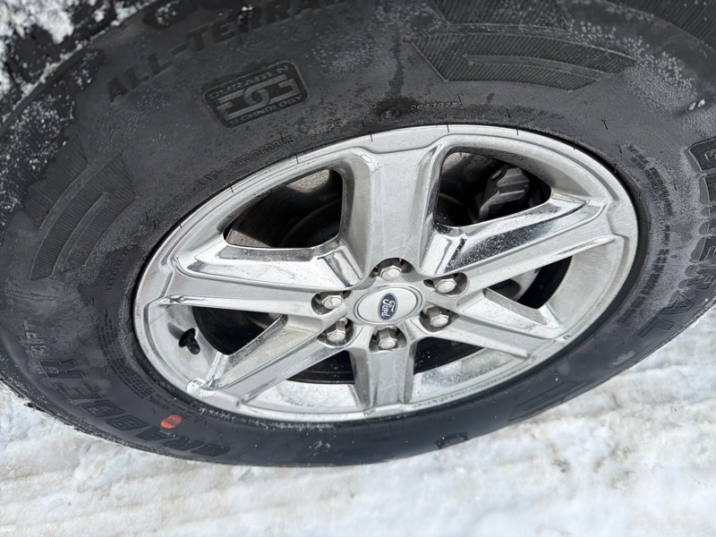 Ford F-150 XLT SuperCrew 4WD 2025