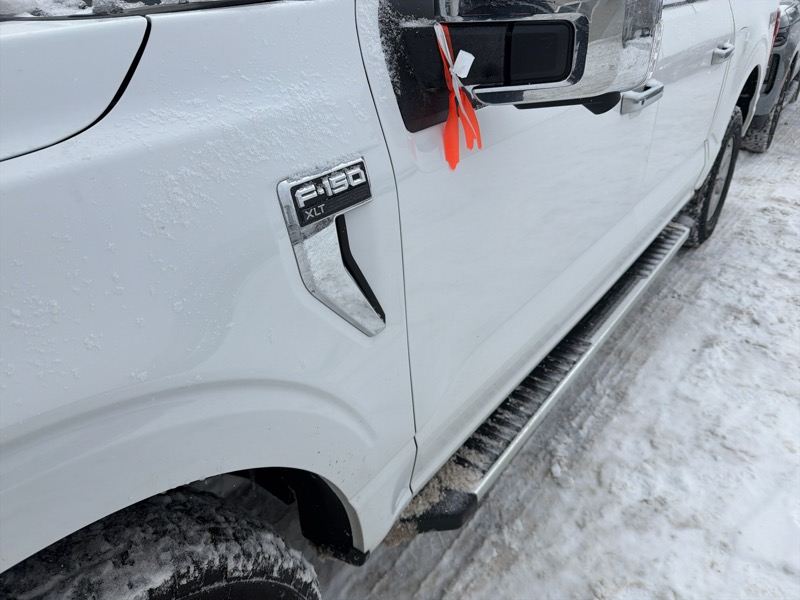 Ford F-150 XLT SuperCrew 4WD 2025