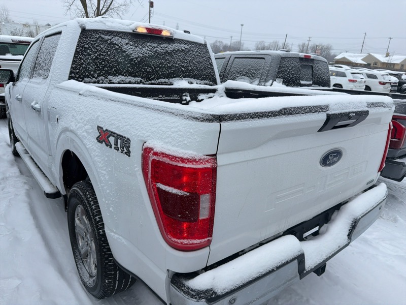 Ford F-150 XLT SuperCrew 5.5-ft. Bed 4WD 2023