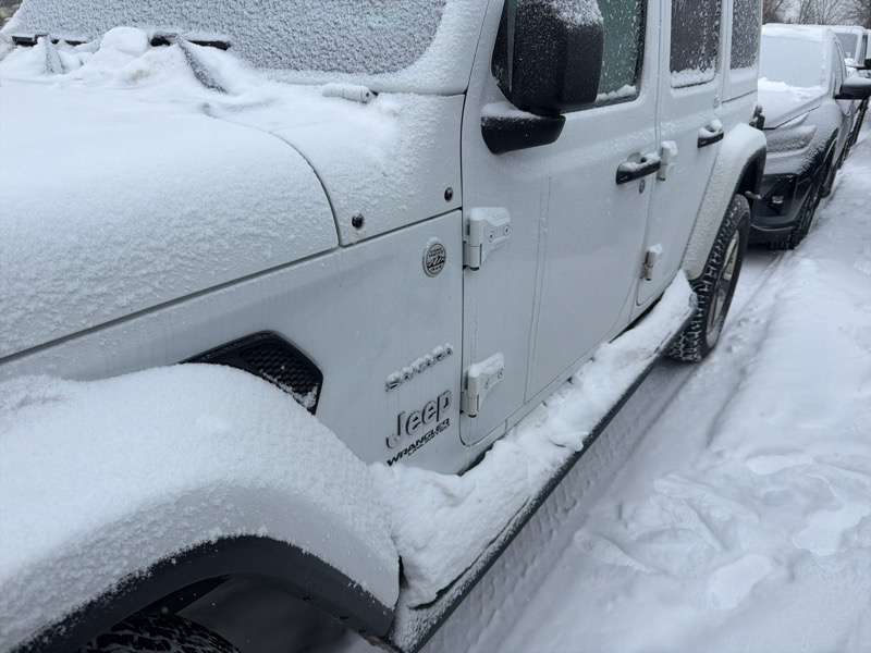 Jeep Wrangler Unlimited Sahara 2021