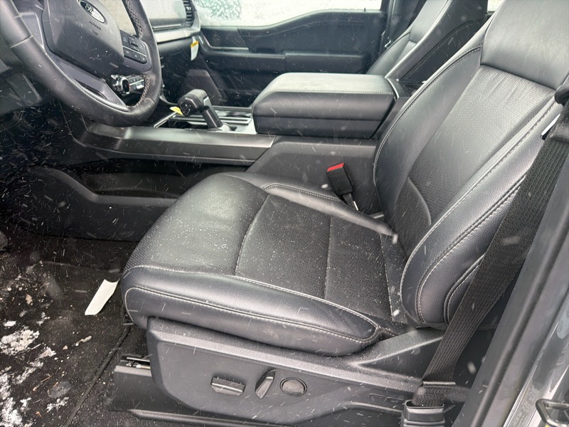 Ford F-150 Lariat SuperCrew 4WD 2025