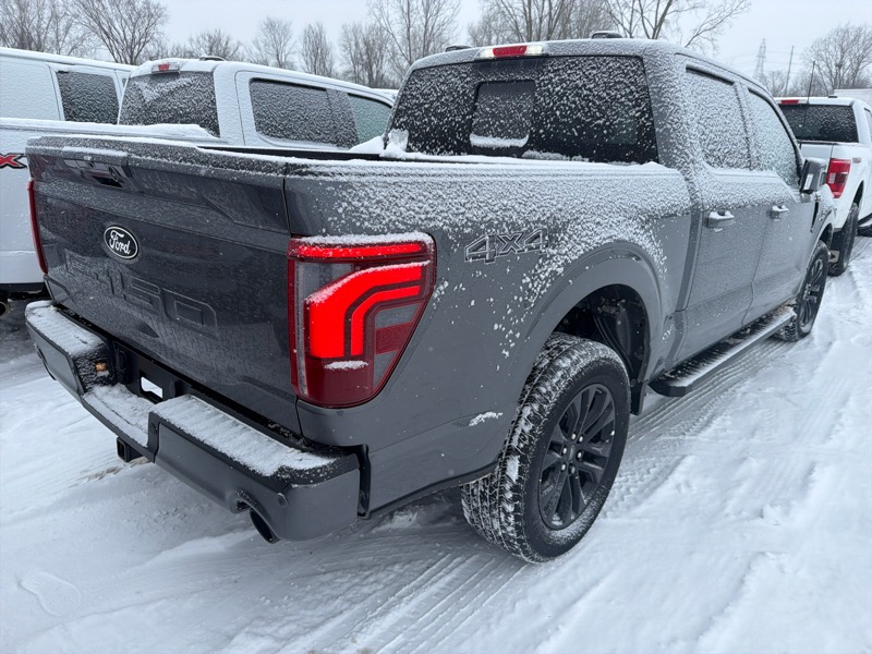 Ford F-150 Lariat SuperCrew 4WD 2025