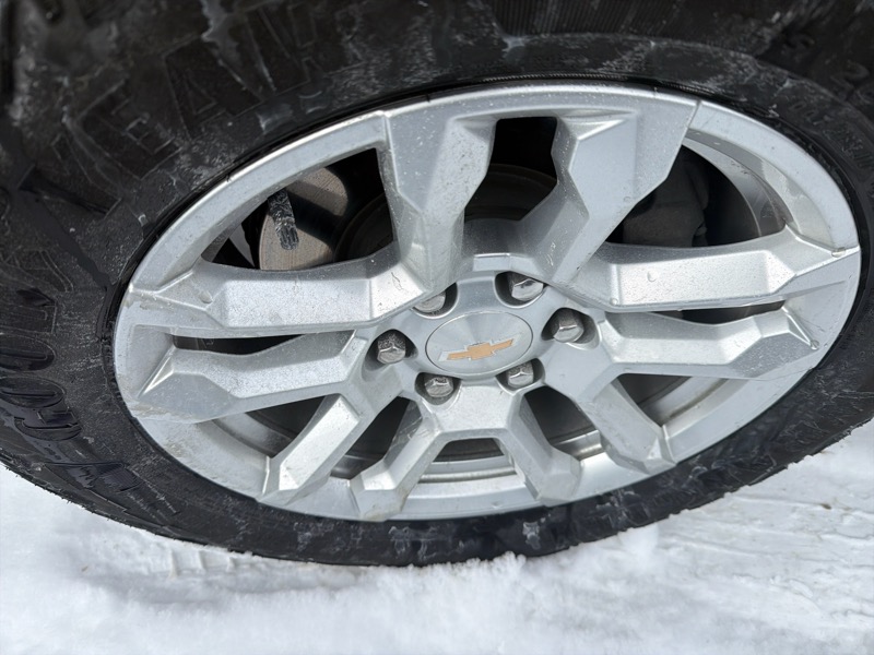 Chevrolet Silverado 1500 LT Crew Cab 4WD 2023