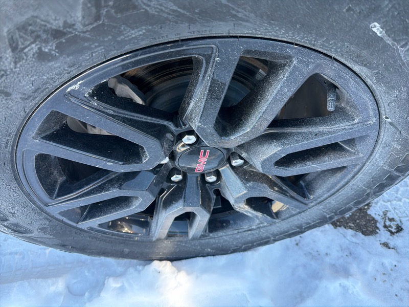 GMC Sierra 1500 Pro Crew Cab Short Box 4WD 2023