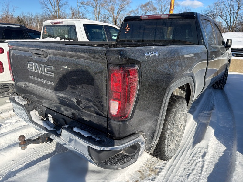 GMC Sierra 1500 Pro Crew Cab Short Box 4WD 2022