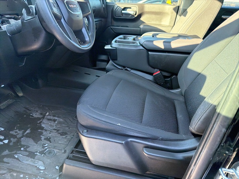 GMC Sierra 1500 Pro Crew Cab Short Box 4WD 2023