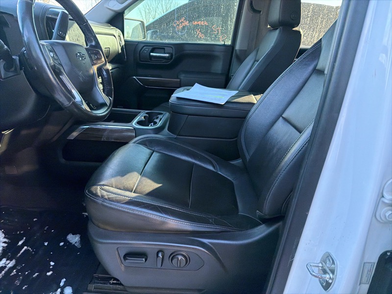 Chevrolet Silverado 1500 RST Crew Cab Long Box 4WD 2020