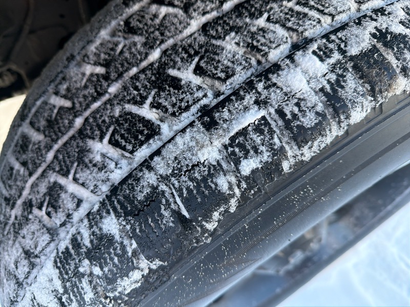 GMC Sierra 1500 AT4 Crew Cab 4WD 2023