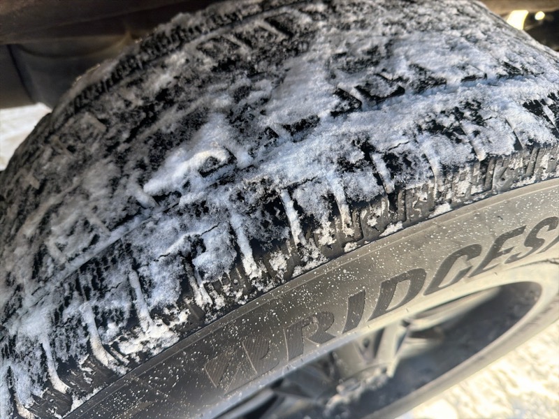 GMC Sierra 1500 AT4 Crew Cab 4WD 2023