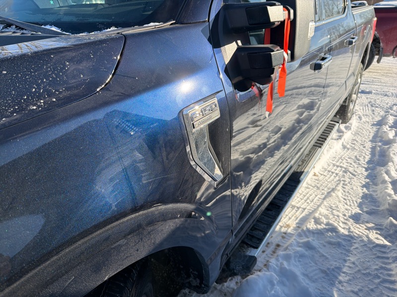 Ford F-150 Lariat SuperCrew 5.5-ft. Bed 4WD 2023