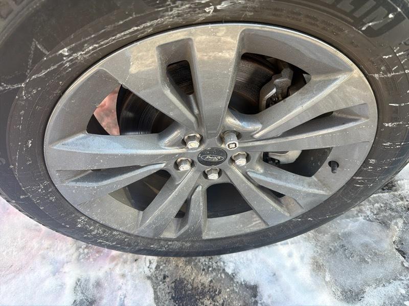 Ford Explorer XLT AWD 2021