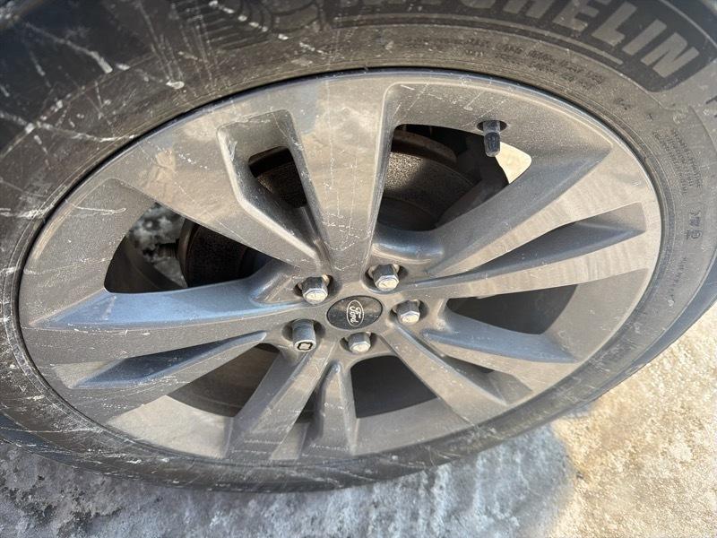 Ford Explorer XLT AWD 2021