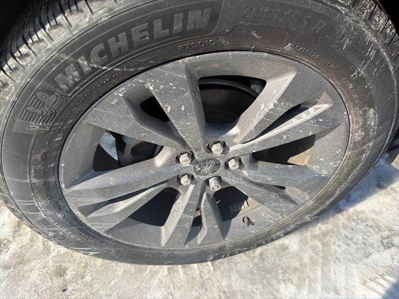 Ford Explorer XLT AWD 2021