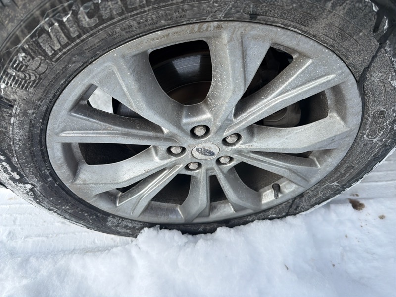 Ford Explorer XLT AWD 2023