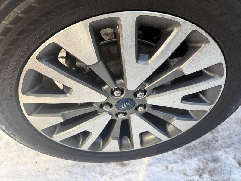 Ford Escape Hybrid Titanium AWD 2022