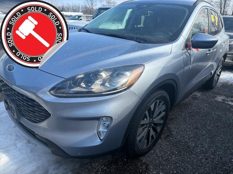 Ford Escape Hybrid Titanium AWD 2022