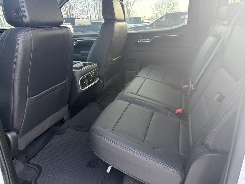 GMC Sierra 1500 Denali Crew Cab Short Box 4WD 2024