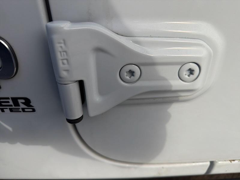 Jeep Wrangler Unlimited Sahara 2021