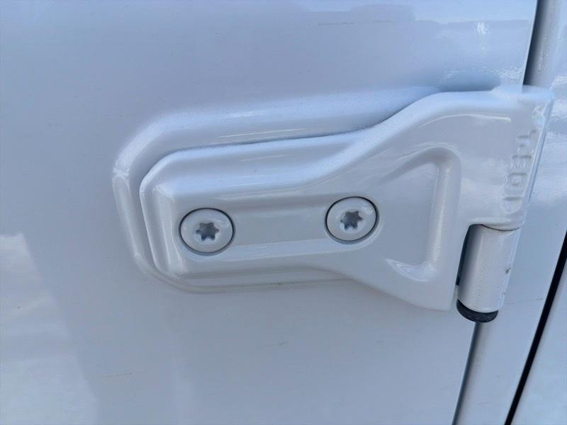 Jeep Wrangler Unlimited Sahara 2021