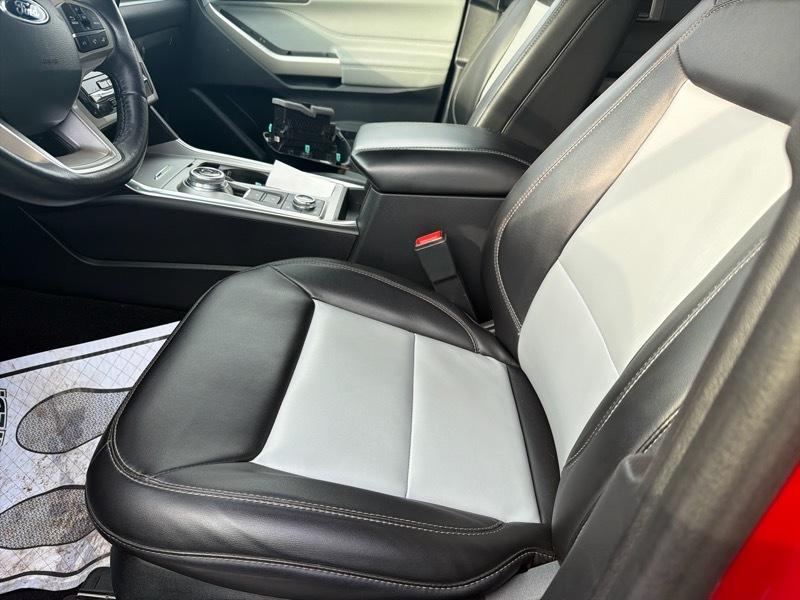 Ford Explorer XLT AWD 2023