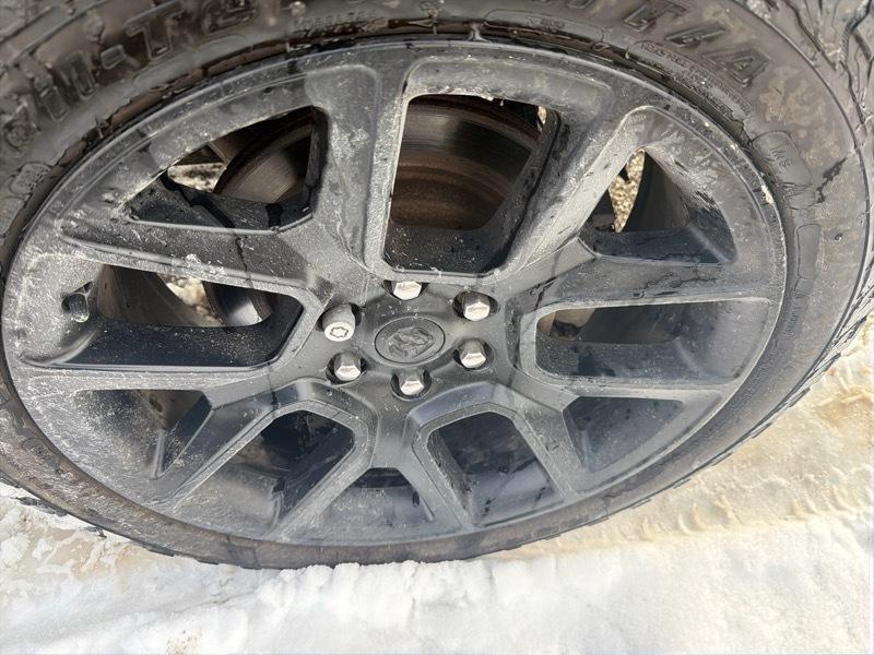 RAM 1500 Sport Crew Cab SB 4WD 2022