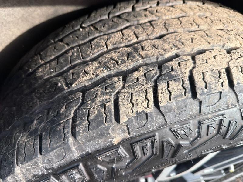 GMC Yukon Denali 4WD 2024