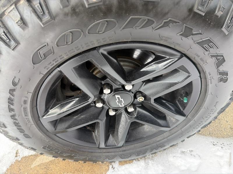 Chevrolet Silverado 1500 LT Trail Boss Crew Cab 4WD 2019