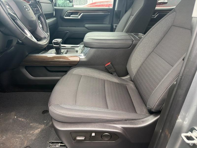 Chevrolet Silverado 1500 RST Crew Cab 4WD 2024