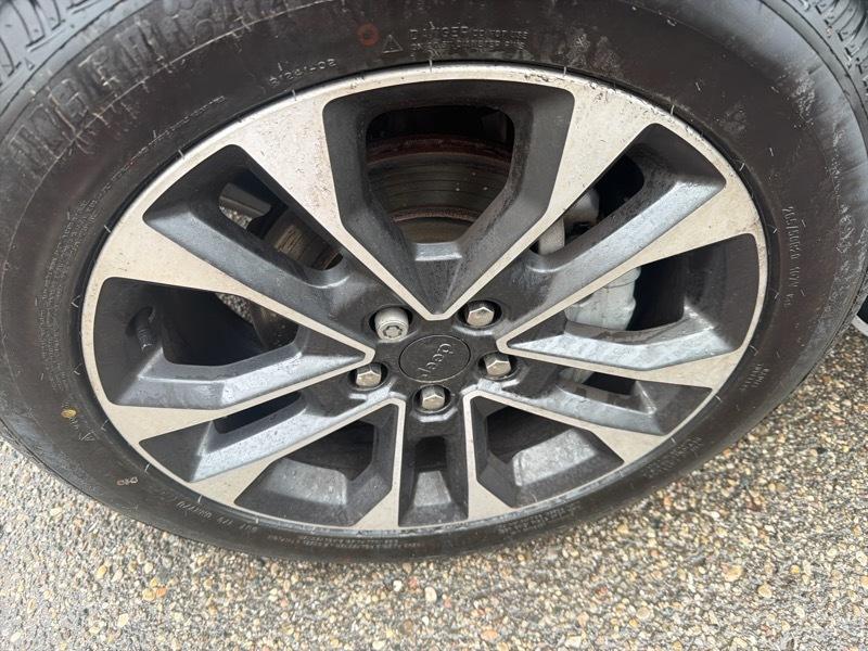 Jeep Grand Cherokee Overland 4WD 2023