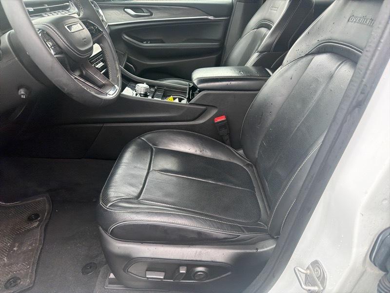 Jeep Grand Cherokee Overland 4WD 2023