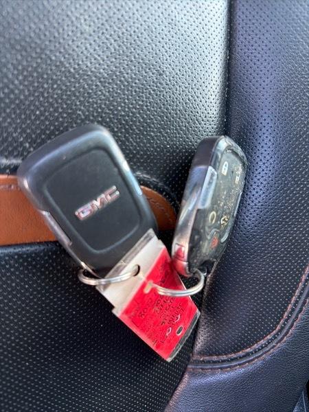 GMC Sierra 1500 AT4 Crew Cab Short Box 4WD 2020