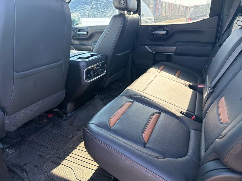 GMC Sierra 1500 AT4 Crew Cab Short Box 4WD 2020