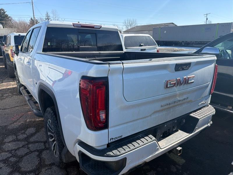 GMC Sierra 1500 AT4 Crew Cab Short Box 4WD 2020