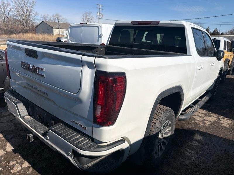 GMC Sierra 1500 AT4 Crew Cab Short Box 4WD 2020