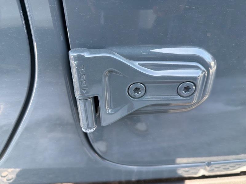 Jeep Wrangler Sahara 2024