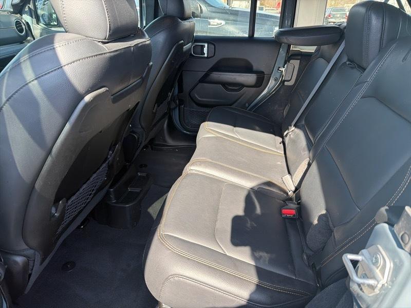 Jeep Wrangler Sahara 2024