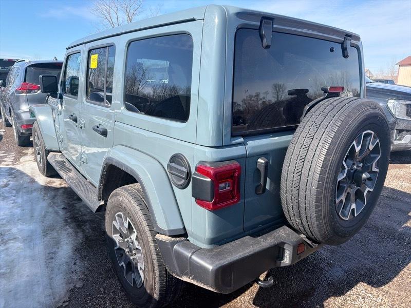 Jeep Wrangler Sahara 2024