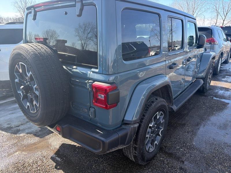 Jeep Wrangler Sahara 2024