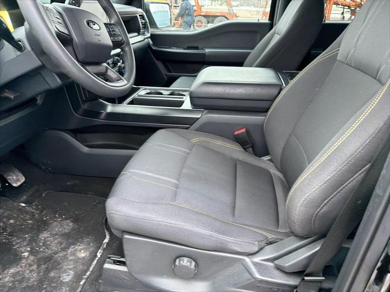 Ford F-150 STX SuperCrew 4WD 2024